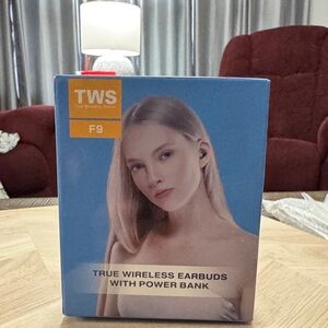 TWS F9 Black True Wireless Earbuds with Power Bank